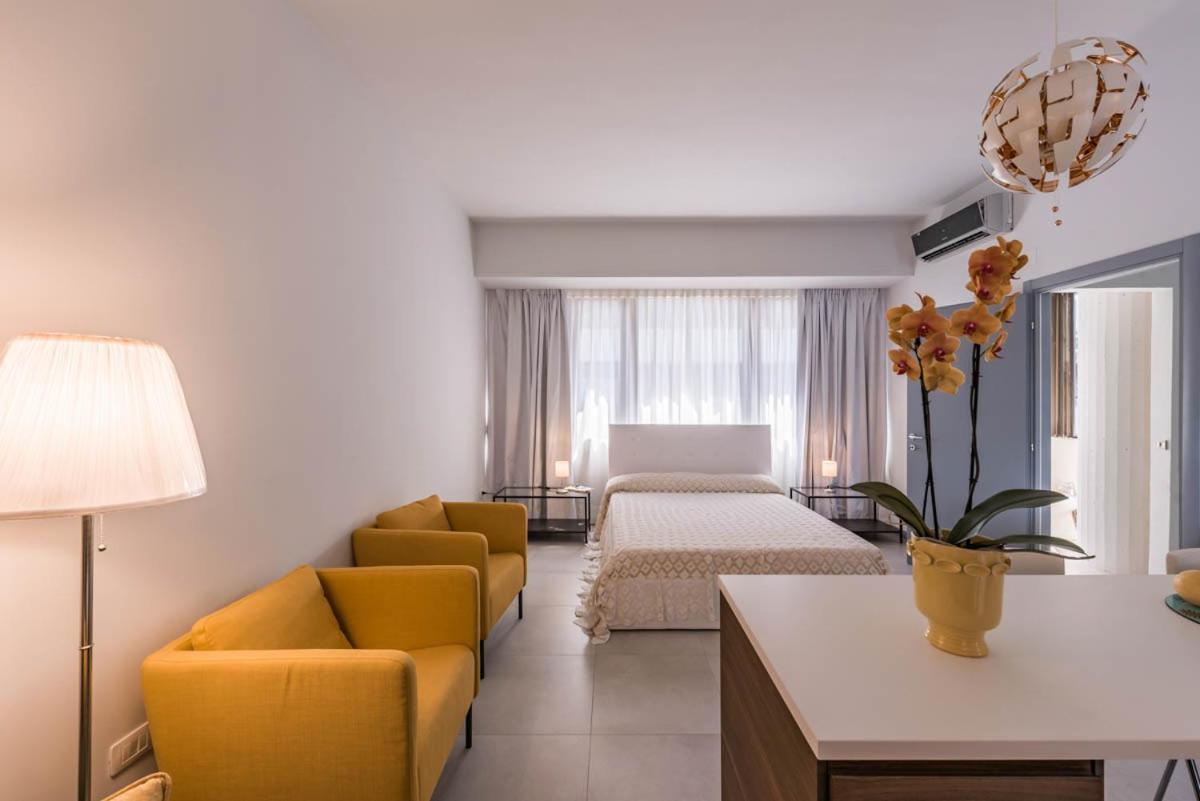 Le Residenze Di Don Nino Apartment Lecce Ngoại thất bức ảnh