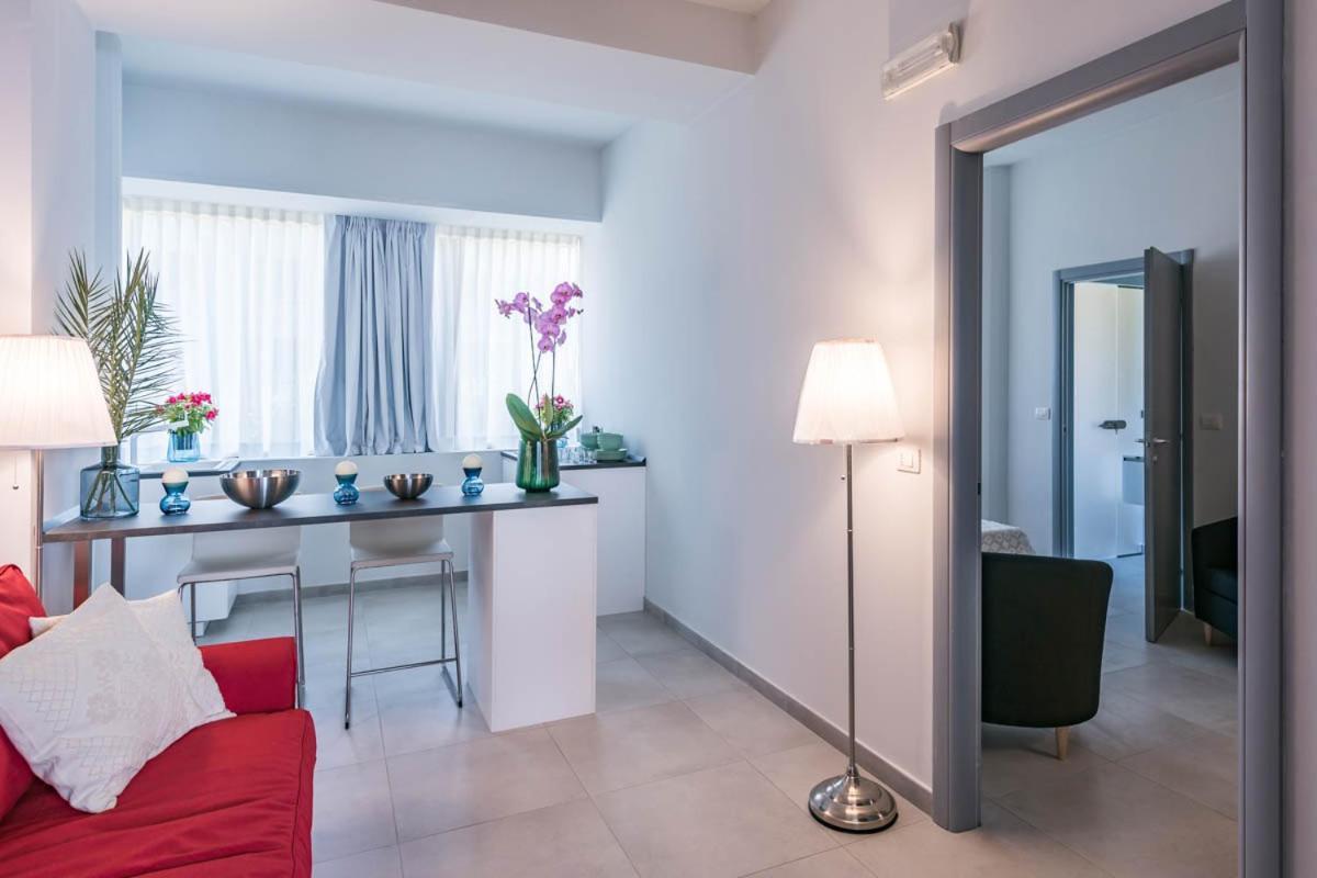 Le Residenze Di Don Nino Apartment Lecce Ngoại thất bức ảnh