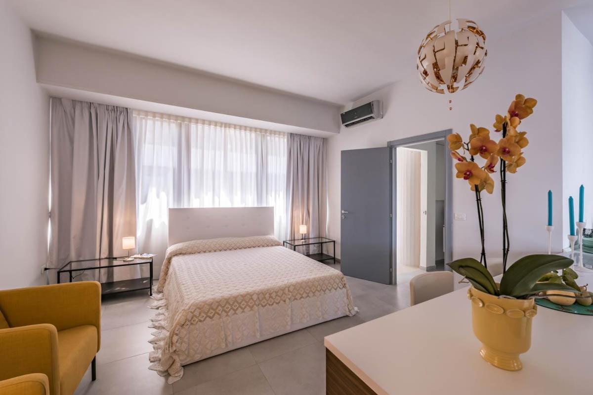 Le Residenze Di Don Nino Apartment Lecce Ngoại thất bức ảnh