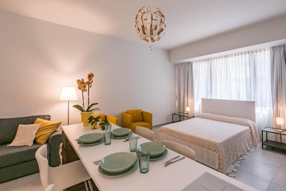 Le Residenze Di Don Nino Apartment Lecce Ngoại thất bức ảnh